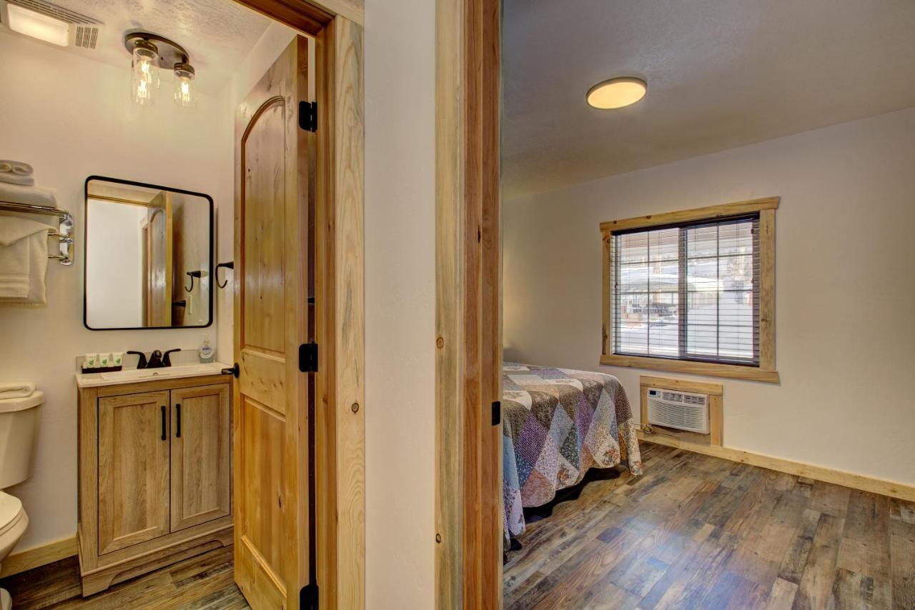 Alpine Lodge Hotel Cascade Εξωτερικό φωτογραφία